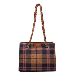 Gros sac fourre-tout <span class=keywords><strong>de</strong></span> luxe chaîne ouverte double <span class=keywords><strong>grille</strong></span> classique lettre <span class=keywords><strong>mot</strong></span> imprimé sac à main à bandoulière pour les femmes - Product Image 6