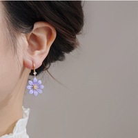 Boucles d'oreilles pendantes en forme de fleur violette, boucles d'oreilles en zircon, bijoux floraux plaqués or pour femmes