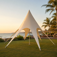 Grande tente étoile d'extérieur en toile avec structure en aluminium, construction modulaire imperméable quatre saisons, abri pour fêtes, camping et événements 20x20m