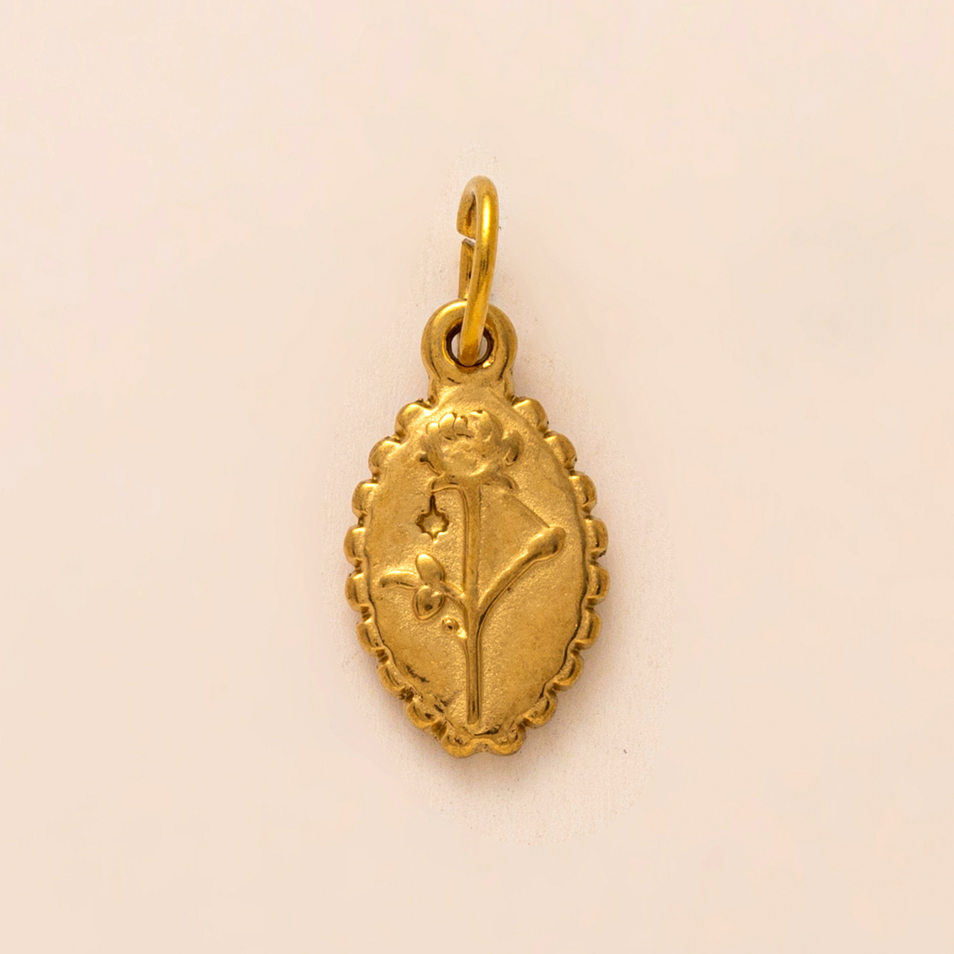 June flower pendant