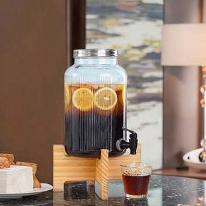 Vente en gros de grands pots en <span class=keywords><strong>verre</strong></span> de 4 L et 5,5 L, grand <span class=keywords><strong>distributeur</strong></span> de boissons vertical à nervures avec robinet pour les accessoires de bar et de buffet - Product Image 2
