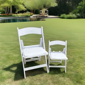 Sillas Plegables de Plástico Estilo Wimbledon para Adultos y Niños para Decoración, Eventos, Fiestas, Restaurantes, Hoteles, Banquetes, Bodas y Comedores - Product Image 1