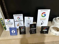 Carte NFC étanche en acrylique avec puce NTAG213 pour avis Google, idéale pour restaurants, hôtels, commerces et enseignes de réseaux sociaux en Allemagne