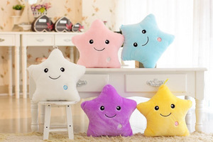 Cadeau d'anniversaire pour enfants Jouets en peluche lumineux à LED scintillants en forme d'étoile Oreiller en peluche Ours en peluche Panda <span class=keywords><strong>Veilleuse</strong></span> - Product Image 5