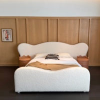Hochwertiges Französisches Luxus-Schlafzimmer-Set mit Modernem Weichem Bett in Kingsize, Kiefernholzrahmen und Stoffpolsterung