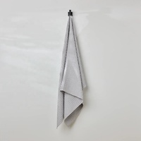 Serviette de bain gaufrée grande taille en microfibre, couleur unie ; Bordure surjetée assortie, texture gaufrée tridimensionnelle