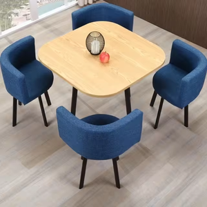 Set di tavolini da caffè per il tempo libero personalizzati e Set di 4 sedie - Product Image 4