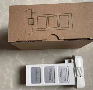 Batería de Repuesto de 11.1V 6000mAh con 25 Minutos de Tiempo de Vuelo, Batería de Repuesto de Gran Capacidad Mejorada para <span class=keywords><strong>Phantom</strong></span> <span class=keywords><strong>2</strong></span> <span class=keywords><strong>Vision</strong></span> - Product Image 4