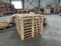 Offre Spéciale : Palette en Bois Personnalisée Wansongguan à Bas Prix, Capacité de Charge 2000 kg, Idéale pour l'Entrée d'Usine et l'Utilisation au Port (Remplace le Bois)