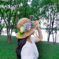 Topi Rumput Alami Anyaman Tangan Musim Panas, Pelindung Matahari Pantai, Dapat Dilipat, Hiasan Bunga, Lingkar Kepala 48-50cm, Langsung dari Pabrik
