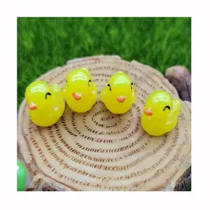 Hot Popular Mini Yellow Duck Resin Ornaments Lovely Miniature Duckies Figurines For Home Fairy Garden Birthday Party Decoration