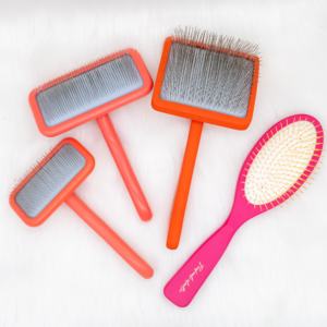 Usine en gros Logo personnalisé en bois chat toilettage produits démêlage peigne chien poils d'animaux toilettage peigne brosse - Product Image 2