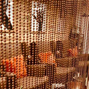 装飾的な金属製ボールチェーンビーズカーテンルームディバイダーウィンドウ処理ボールチェーンきらめきスクリーン