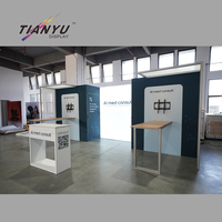 Stands modulables personnalisés pour événements, rayonnages d'exposition sur mesure, présentoirs pour salons professionnels, stands polyvalents