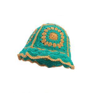 Chapeau Bob Tricoté Fait Main de Luxe Bohème à Bord Court, Motif Flocon de Neige et Crochet Creux, Idéal Hiver - Product Image 5