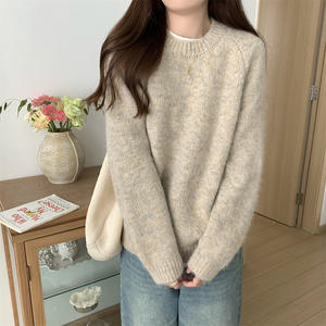 2025 suéter de invierno corto suelto de alta calidad para mujer diseño de logotipo frontal de moda para mujer - Product Image 5