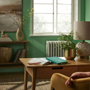 Carnet à couverture rigide ligné en suède avec feuille d'or personnalisée, carnet en velours rouge, planificateur spiralé avec marque-page élastique - Product Image 6