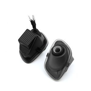 ไฟส่องพื้นข้างรถยนต์แบบ LED สีขาวสว่างพิเศษ สำหรับรถ ADT F150 รุ่นที่ 12 13 14 2500 3500 พร้อมโลโก้ OEM ระบบขับเคลื่อน 4 ล้อ - Product Image 2