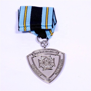 Jesús-Medallas de metal con diseño religioso de <span class=keywords><strong>los</strong></span> caballeros romanos, medallas - Product Image 6