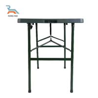 Table pliante rectangulaire en plastique au design moderne pour événements extérieurs, repas et hôtels