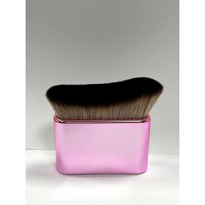 Pinceau de maquillage professionnel grand format pour le visage et le corps, idéal pour le bronzage, le fond de teint, le poudre et le blush – Marque privée - Product Image 6