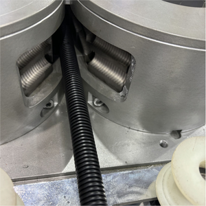 Ligne de production de tuyaux flexibles corrugués électriques en PP, PE, <span class=keywords><strong>PVC</strong></span>, imperméables, haute vitesse, 40 mètres - Product Image 2