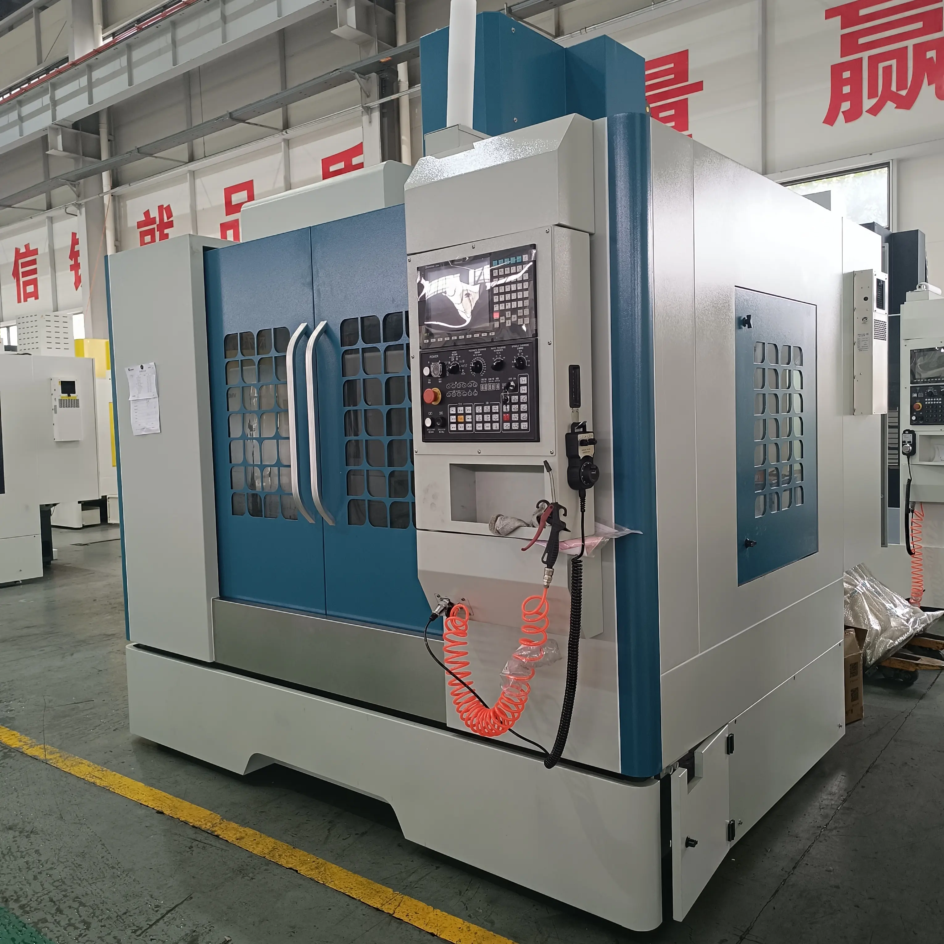 Vmc650 Vmc840 VMC850 Machining Center Single Provided CNC Lathe Machine 65 Lathe Machine Price Parts 4 Heavy Duty Vertical GSK