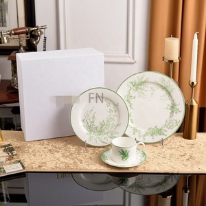 Ensemble de vaisselle en céramique de luxe léger et rustique à fleurs Suzuran comprenant une soucoupe pour tasse à café et un pot à bougie pour le dîner - Product Image 6