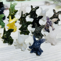 Figurine mini-gemme sculptée en matériaux mixtes Glaceon Eevee Pokémon pour collection de fans d'anime, décoration de bureau en cristal