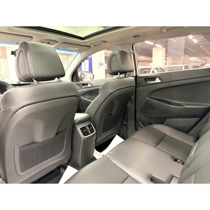 Hyundai <span class=keywords><strong>Tucson</strong></span> Usado <span class=keywords><strong>2018</strong></span>-2023, SUV Compacto de 5 Puertas y 5 Asientos, Volante a la Izquierda, Automático, Gasolina, Vehículo de <span class=keywords><strong>Segunda</strong></span> <span class=keywords><strong>Mano</strong></span> para Exportación al Por Mayor - Product Image 4