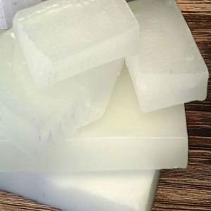 Cire <span class=keywords><strong>de</strong></span> <span class=keywords><strong>paraffine</strong></span> entièrement raffinée 56 58 60 <span class=keywords><strong>de</strong></span> fabrication chinoise, professionnelle <span class=keywords><strong>pour</strong></span> la fabrication <span class=keywords><strong>de</strong></span> bougies - Product Image 2