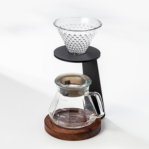 Cafetière à filtre en verre Kafei Shi avec base en bois pour 2 personnes - Product Image 1