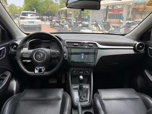 Morris Garages MG ZS 2018 1.5L <span class=keywords><strong>Automatique</strong></span> Édition Luxe <span class=keywords><strong>Voiture</strong></span> d'<span class=keywords><strong>occasion</strong></span> 120 ch 5 portes 5 places SUV <span class=keywords><strong>Voiture</strong></span> d'<span class=keywords><strong>occasion</strong></span> - Product Image 4