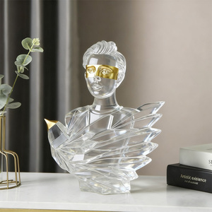 Tượng điêu khắc nhựa trong suốt hiện đại, nhân vật cô gái xinh đẹp ôm cánh chim - Product Image 6