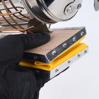 Excellent prix outils de conception durables apiculteur jaune en acier inoxydable manuel abeille fumoir Kit outils d'apiculture