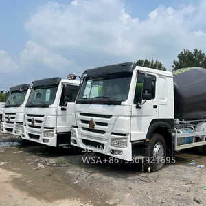 Camión hormigonera HOWO con bomba mezcladora de hormigón montada Camión usado con componente de motor central - Product Image 3