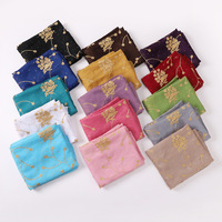 Hijab foulard châle pour femmes, en tissu uni rose et noir, avec cristaux, strass, fleurs dorées brodées, style malaisien africain musulman