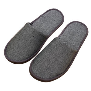 รองเท้าสลิปเปอร์โรงแรมแบบขายส่งจำนวนมาก รับทำโลโก้ตามสั่ง รองเท้าสลิปเปอร์แบบใช้แล้วทิ้งสำหรับแขก ใช้ในโรงแรมและธุรกิจบริการรับรอง - Product Image 1