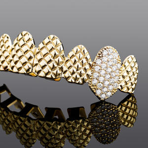 Cut Hip Hop diamante con denti ghiacciati con denti da vampiro d'oro incantano nuovi gioielli per matrimoni e regali - Product Image 4