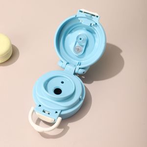 Borraccia per bambini da 500 ml in plastica con cannuccia, doppio tappo a molla, senza BPA, a prova di perdite, portatile, con disegno a cartoni animati, per la scuola e lo sport - Product Image 4