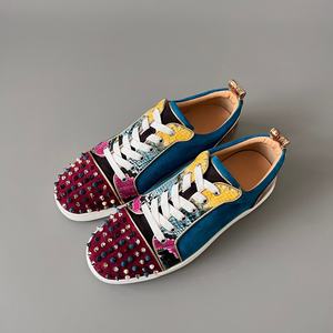 Chaussures pour hommes de haute qualité, conçues sur mesure, à semelle rouge, chaussures élégantes et décontractées, chaussures luxueuses, pour les loisirs. - Product Image 1