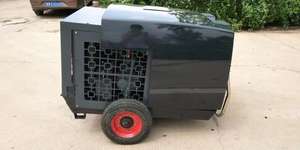 Industrial Mobile 70cfm 8bar 19kw Compresor de aire de tornillo Gasolina para chorro de arena - Product Image 4