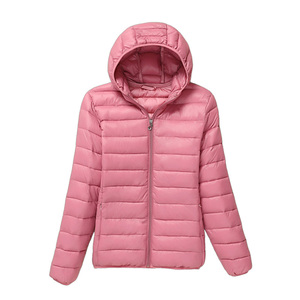 Venta al por mayor OEM servicio personalizado superventas mujer 90/10 chaqueta de plumón de ganso, ropa acolchada con capucha, puño y dobladillo con banda elástica - Product Image 1