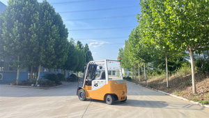 Factory Direct 2-5 Ton with Standard Lifting Height, for Warehouse Handling on <b>Flat</b> Surfaces - Product Image 6