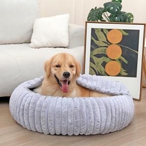 Cama Suave para Gatos con Manta con Capucha, Cama Redonda y Esponjosa Anti-Ansiedad para Mascotas, Cama Acogedora Tipo Donut para Gatos, Cama de Peluche de Imitación de Piel para Perros - Product Image 1