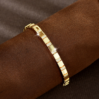 Bracelet chaîne à maillons carrés géométriques plaqué or moderne pour femme, accessoires minimalistes pour tenue quotidienne, cadeau d'anniversaire B166
