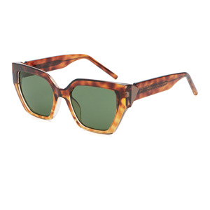 <span class=keywords><strong>Lunettes</strong></span> <span class=keywords><strong>de</strong></span> <span class=keywords><strong>soleil</strong></span> rétro œil <span class=keywords><strong>de</strong></span> chat années 90 pour femmes, monture large, cœur métallique CP <span class=keywords><strong>de</strong></span> qualité, élégantes, protection UV400, personnalisables avec votre propre logo <span class=keywords><strong>de</strong></span> marque - Product Image 3