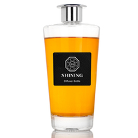Diffuseur en verre de 1000 ml au design luxueux avec bouchon à vis en bois et logo personnalisé
