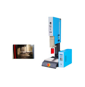 Máquina de Soldadura de PVC Yunqingtech Digital para Tejidos No Tejidos, Ultrasónica, para Coser Capas de Plástico y Acolchados - Product Image 5