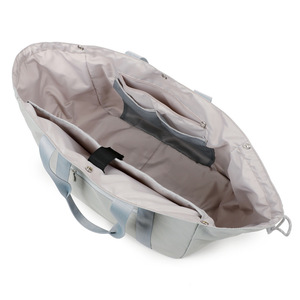 Sac de sport décontracté pour femme, haut de gamme, léger, tendance, portable, grande capacité, résistant à l'eau, pour le badminton et le fitness en extérieur - Product Image 4